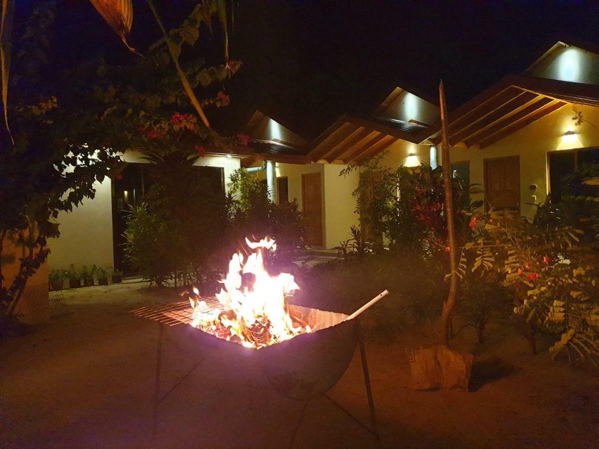 Thoddoo Beach Holiday Exterior foto